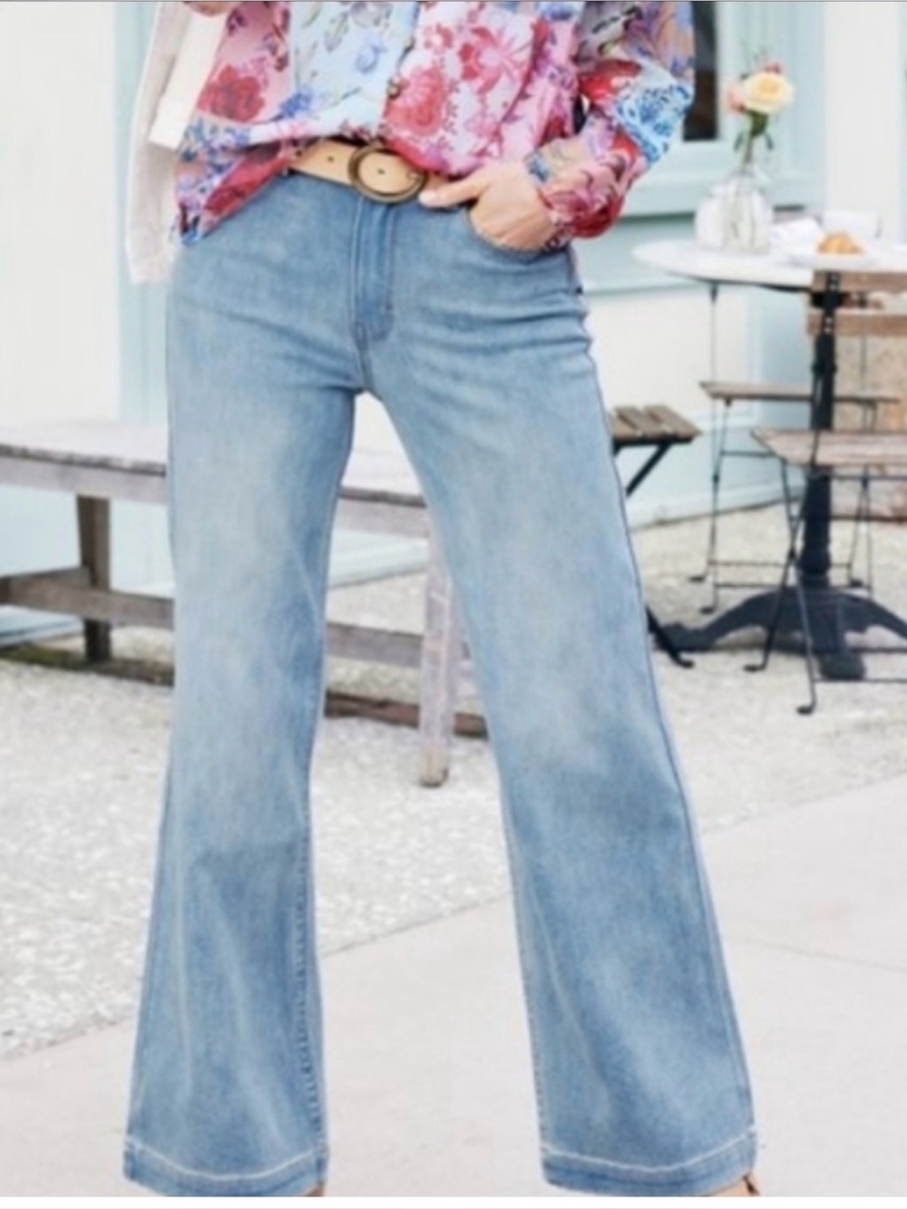 Soft Surroundings The Ultimate Wide Leg  Jeans Size 8 Light Wash